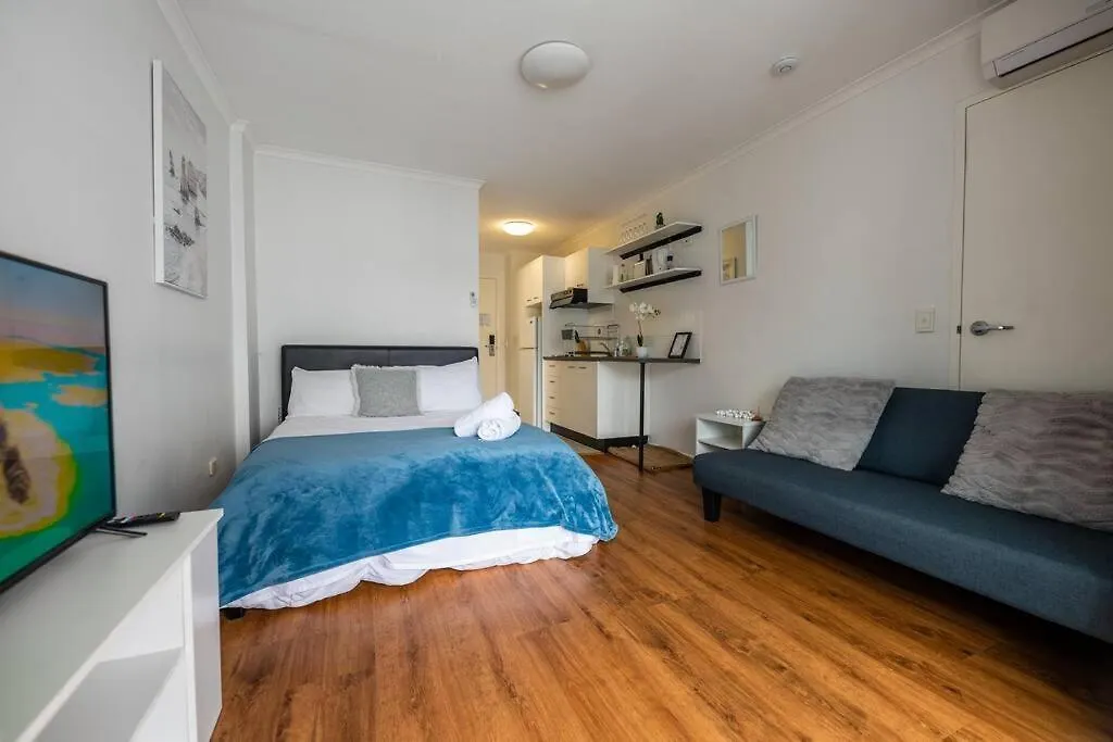 Apartment Cozy City Dwelling With Park And Pool Brisbane Australia