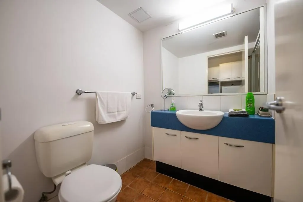 Cozy City Dwelling With Park And Pool Brisbane 0*,  Australia