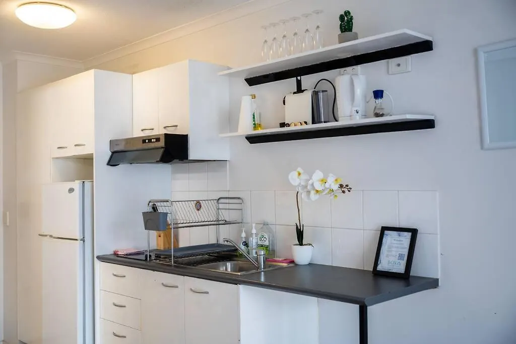 Apartment Cozy City Dwelling With Park And Pool Brisbane
